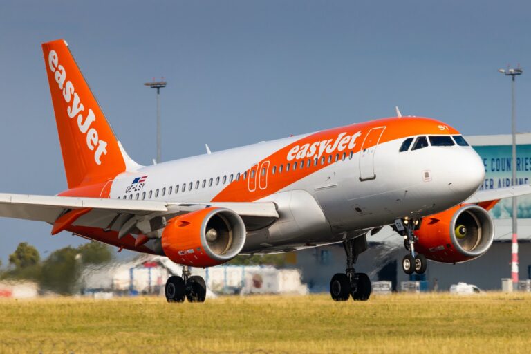 EasyJet Increases Capacity to Beach Destinations