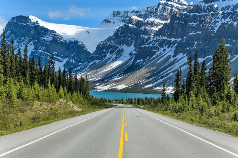 The Best Stops Along Alberta's Icefields Parkway