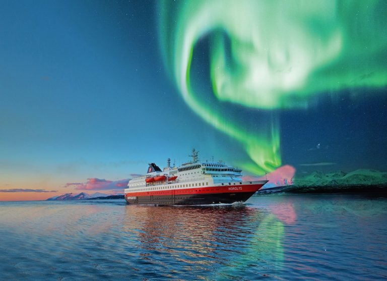 2022-23 Coastal programme from Hurtigruten