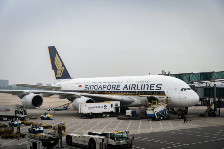 Singapore Airlines to offer UK pre-departure Covid tests