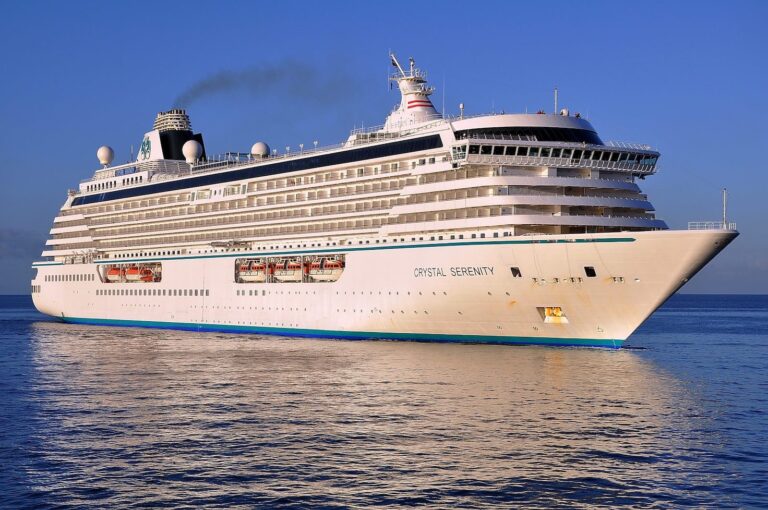 Crystal Cruises cruise liner to be based in Bahamas from July
