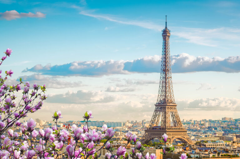 Change in France's Vaccine Eligibility Period for UK Visitors