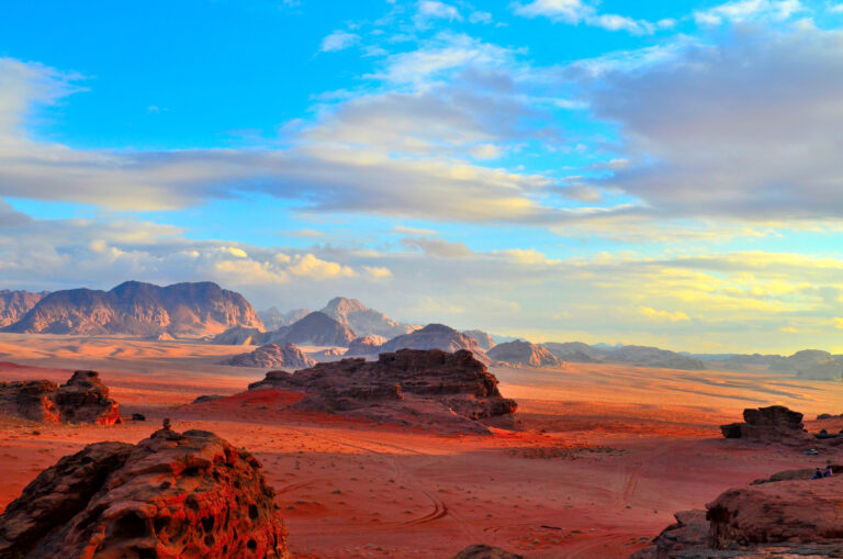 4 Luxurious Camps for Glamping in Popular Wadi Rum, Jordan