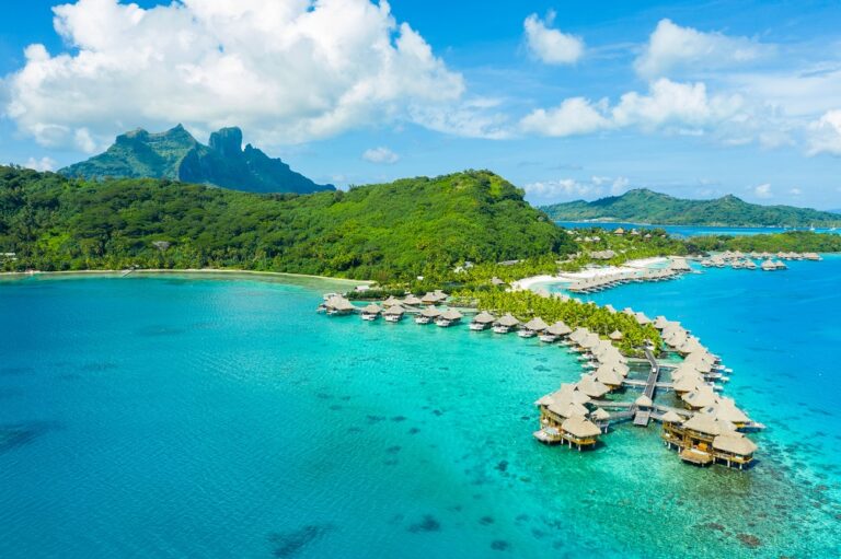 10 Luxury Overwater Bungalows in the Caribbean