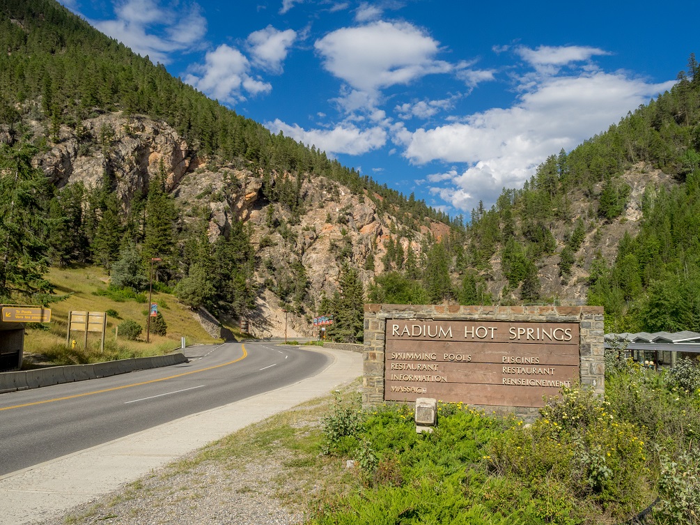 Radium Hot Springs