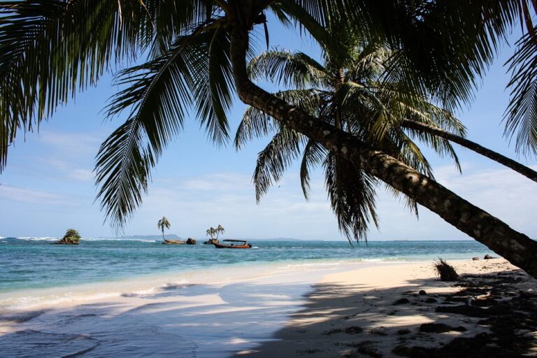 7 Most Beautiful Islands in Panama