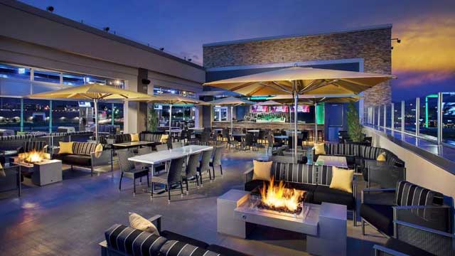 Topgolf Rooftop Terrace Tampa