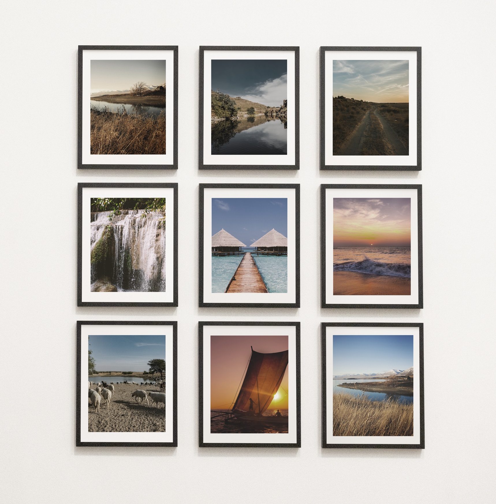 Travel-Themed Gallery Wall
