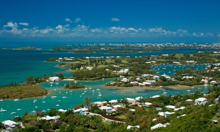 Bermuda Lightens Covid Entry Requirements