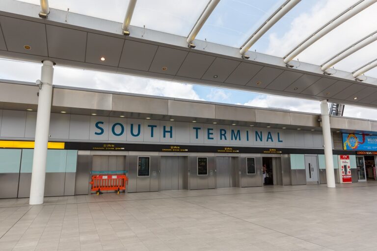 Gatwick's South Terminal to Reopen in March 2022