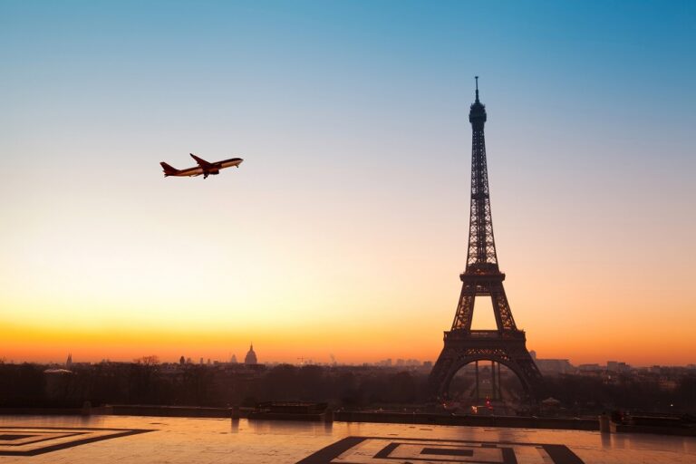 France Relaxes Covid Entry Rules for Unvaccinated Travelers from UK