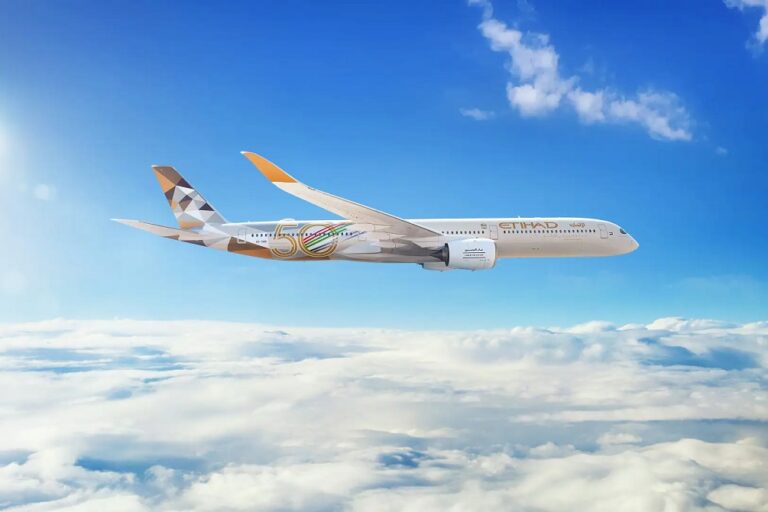 Etihad Airways to Add Five A350 Aircraft to Its Fleet