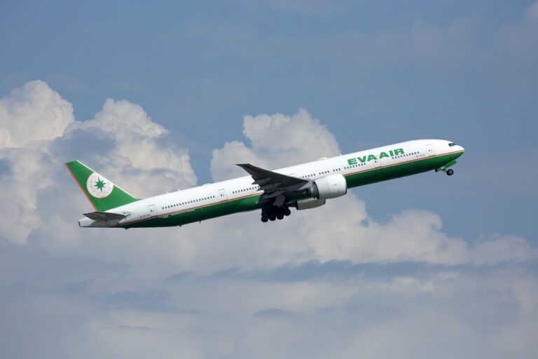 EVA Air Increases Flights on Heathrow-Bangkok-Taipei Service