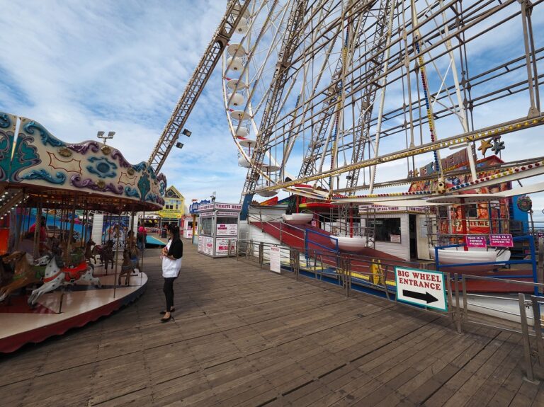 Blackpool Pleasure Beach Gives Discount to Travellers Hit by Bank Holiday Flight Disruption