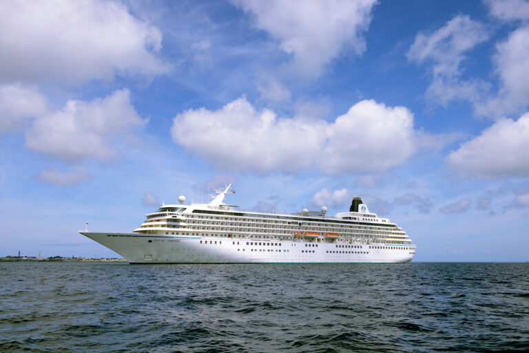 Crystal Cruises to Launch Refundable Deposit