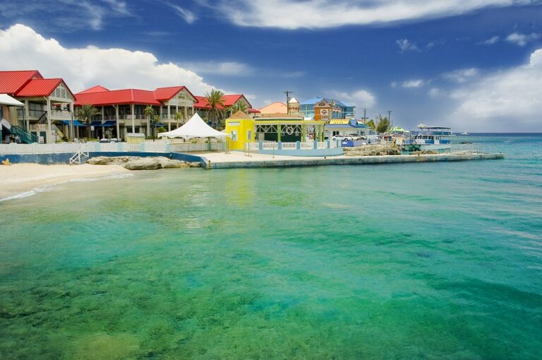 Cayman Islands Lifts All remaining Covid Travel Restrictions