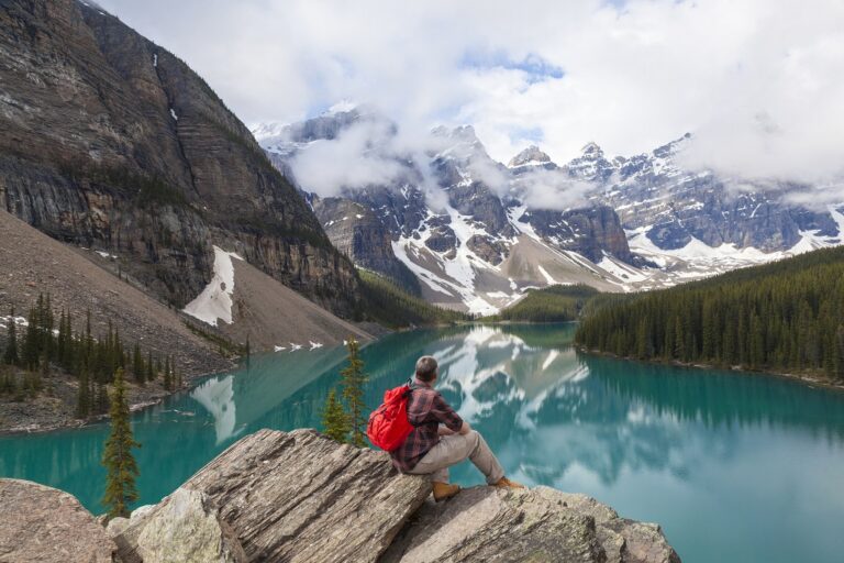 Essential Tips for Backpacking in Canada: Your Ultimate Guide
