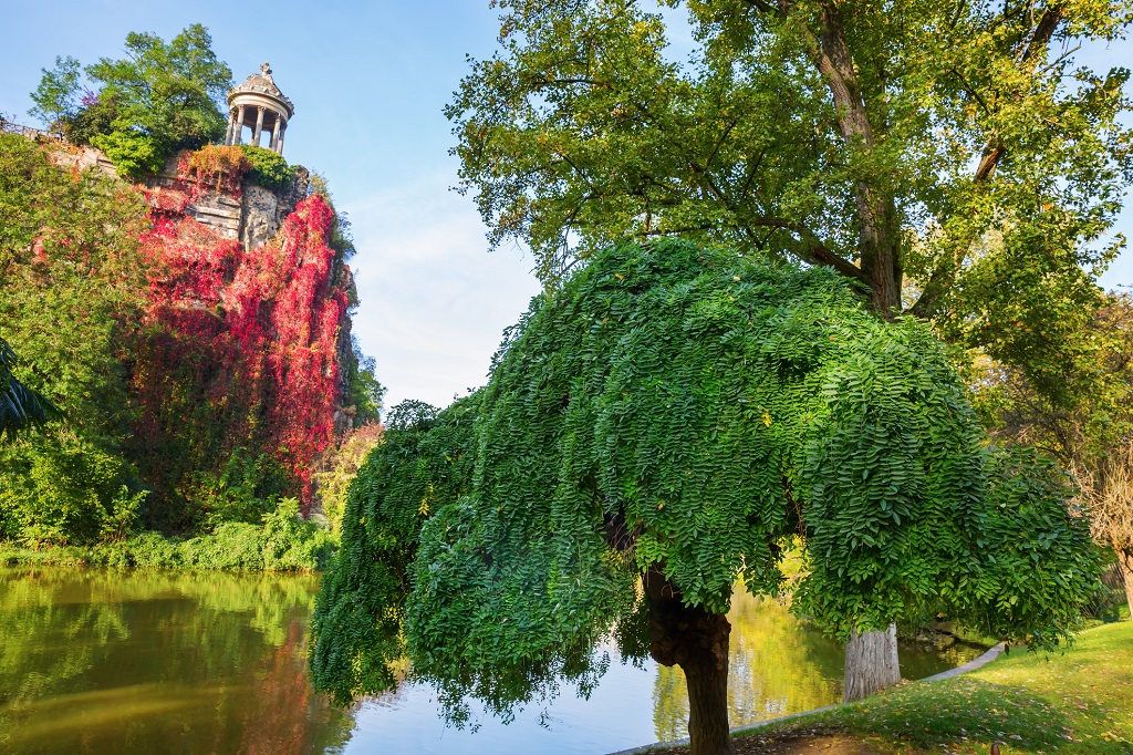 Temple de la Sibylle in the Parc des Buttes Chaumont in Paris, France