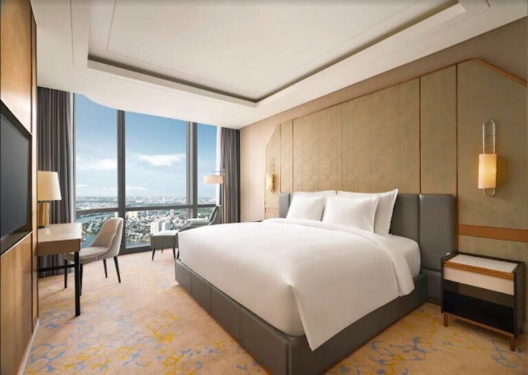 Vinpearl Landmark 81 - Autograph Collection: Vietnam's First Autograph Collection Hotel in Ho Chi Minh City's Tallest Skyscraper