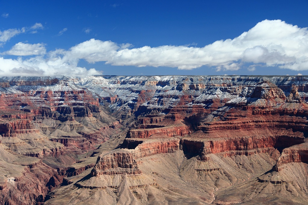 Grand Canyon landscape in Arizona. American nature. Colorado River visible. Grand Canyon viewpoint - Mather Point.