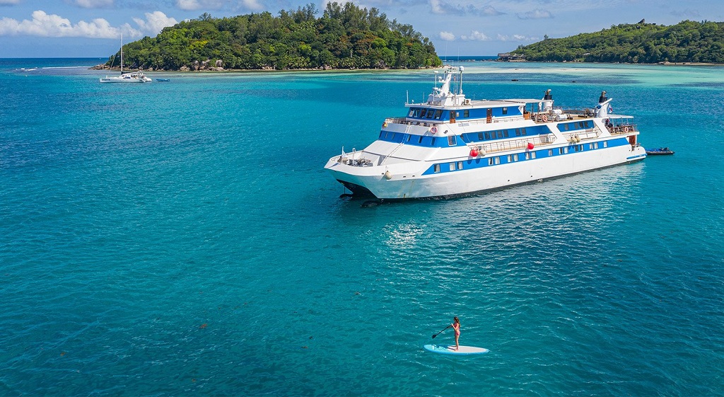 variety cruises tahiti reviews