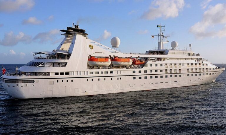 Sail in Luxury: Windstar's Star Pride Explores the Canary Islands from Lisbon