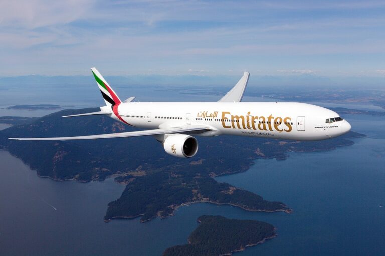 Emirates Expands Toronto Service and Launches Dubai-Montreal Route