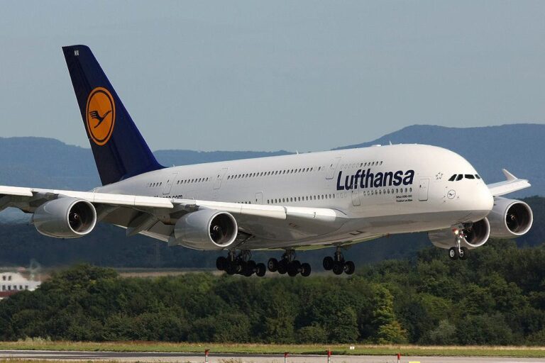 The A380 is Back: Lufthansa's Majestic Return to New York Skies